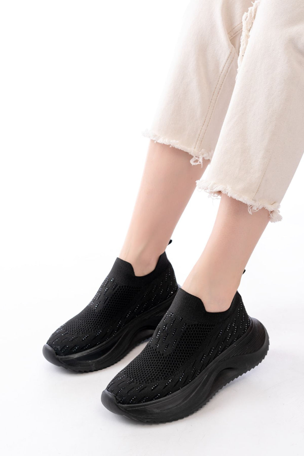 ZRİN-707 Siyah Triko Faillant Taban Slip-On Taşlı Kadın Spor Ayakkabı