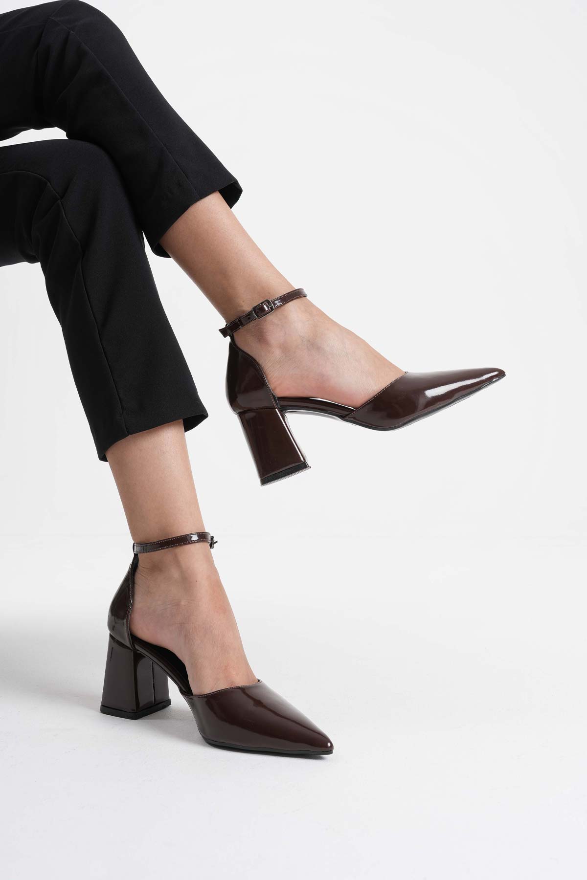 Doren Premium Bitter Brown Patent Leather Women's High Heel Shoes