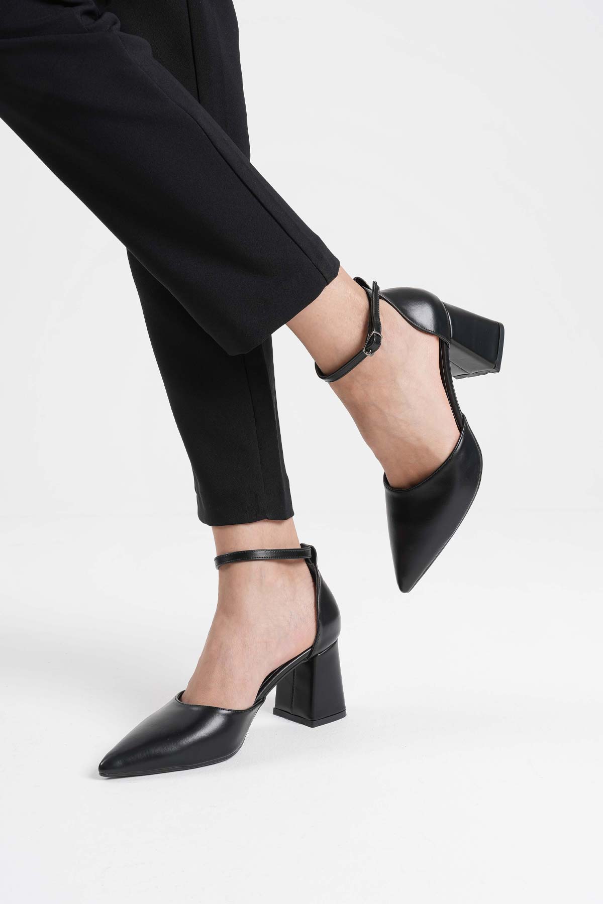 Doren Premium Black Skin Women's High Heels