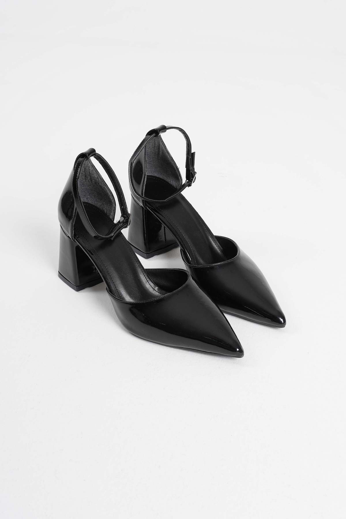 Doren Premium Black Patent Leather Women's High Heel Shoes