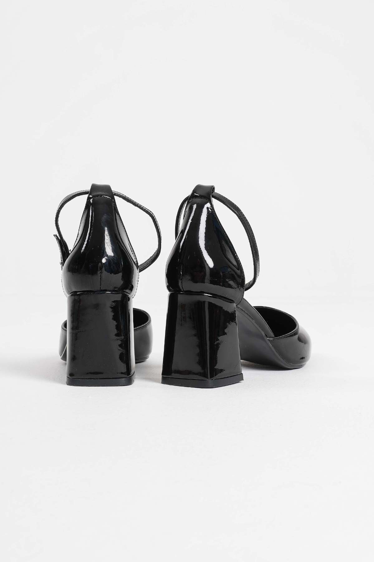 Doren Premium Black Patent Leather Women's High Heel Shoes