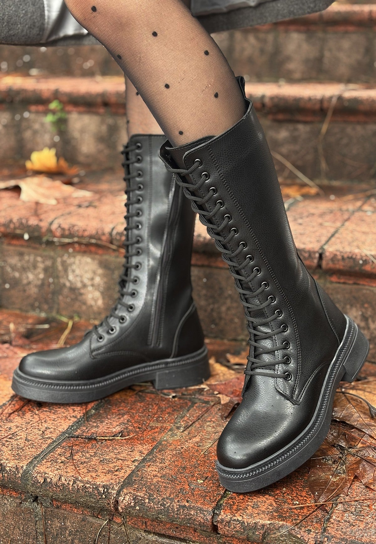 Dorin Black Lace-Up Long Comfortable Boots