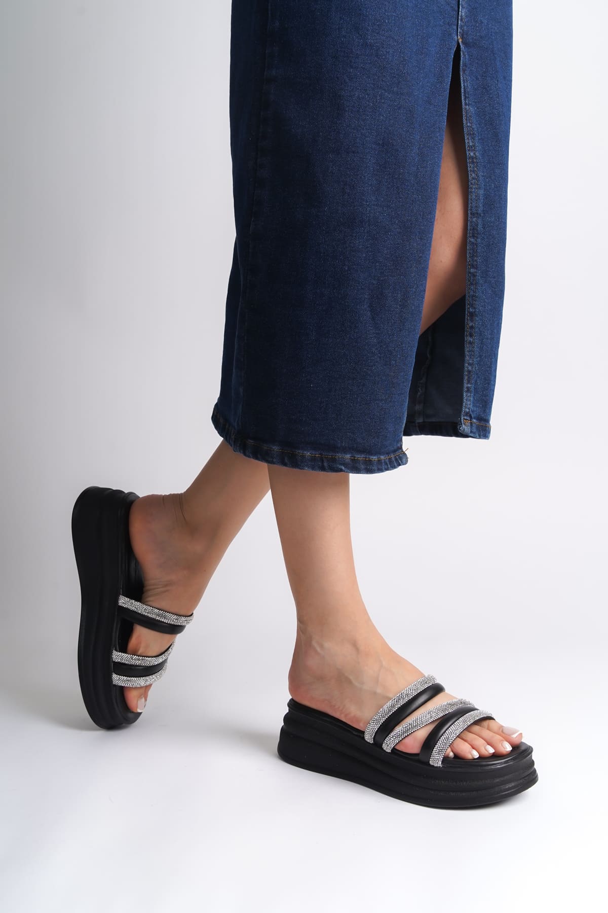 ELA Thick Heeled Striped Stoned Orthopedic Women's Slippers - Black