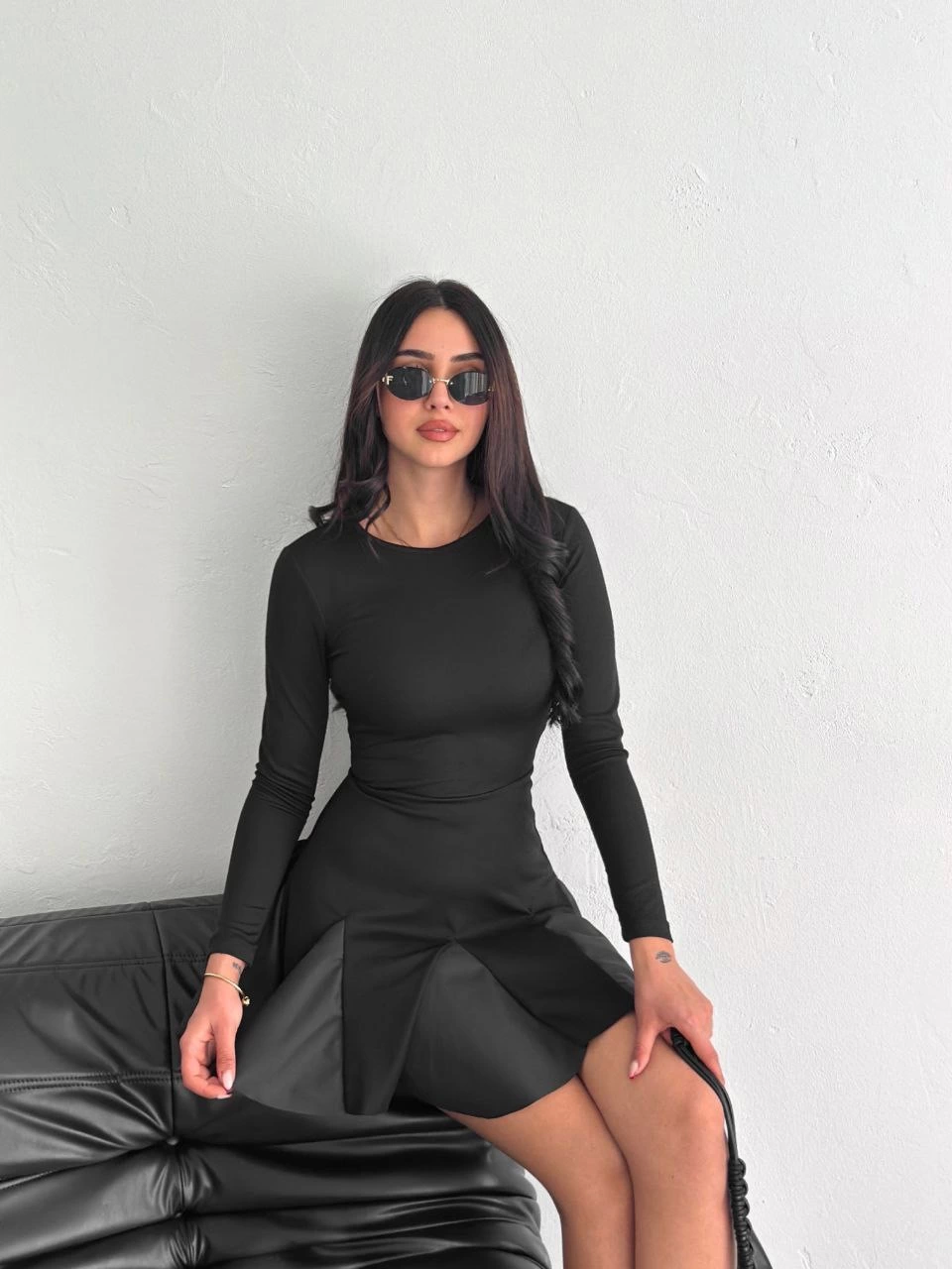 Eteği Kloş Crep Mini Elbise Siyah