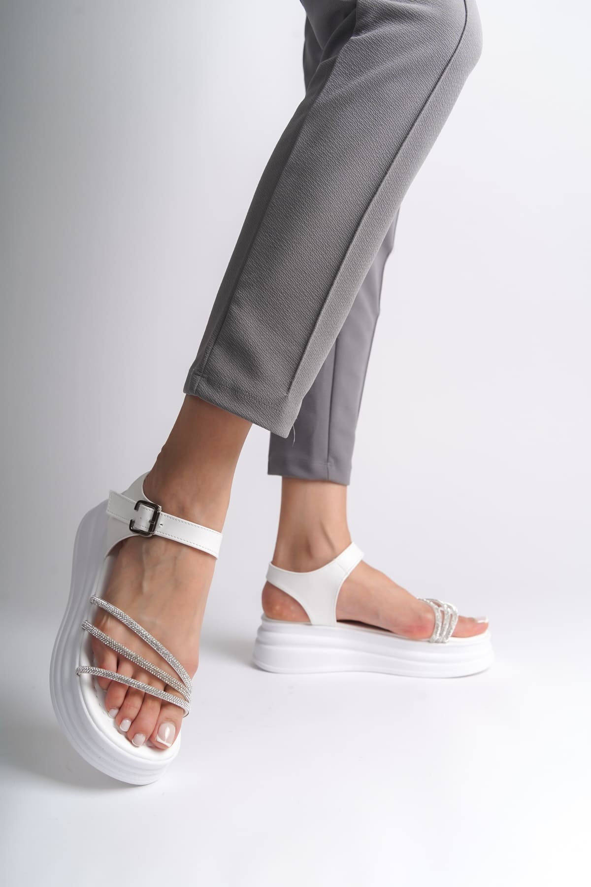 KITY Thick Buckled Stoned Striped Orthopedic Sole Women's Sandals - White