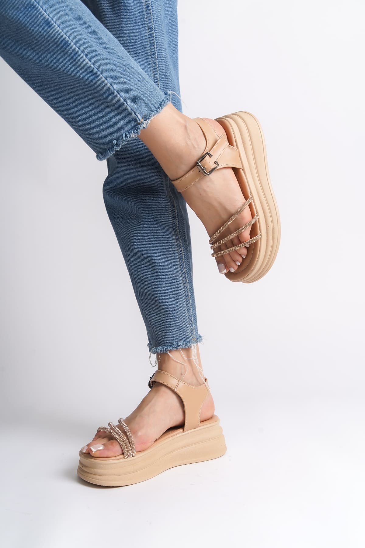 KITY Thick Buckled Stoned Striped Orthopedic Sole Women's Sandals - Ten