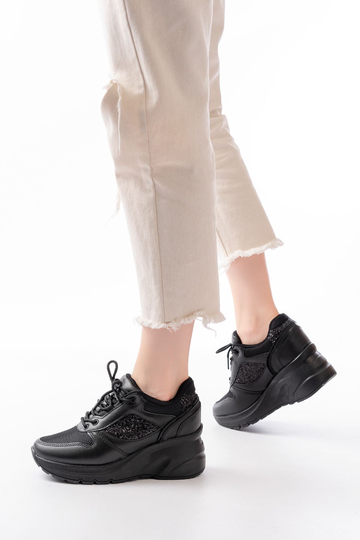 ZRİNF-185 Premium Siyah Günlük Bağcıklı Taş Aksesuarlı Sneaker