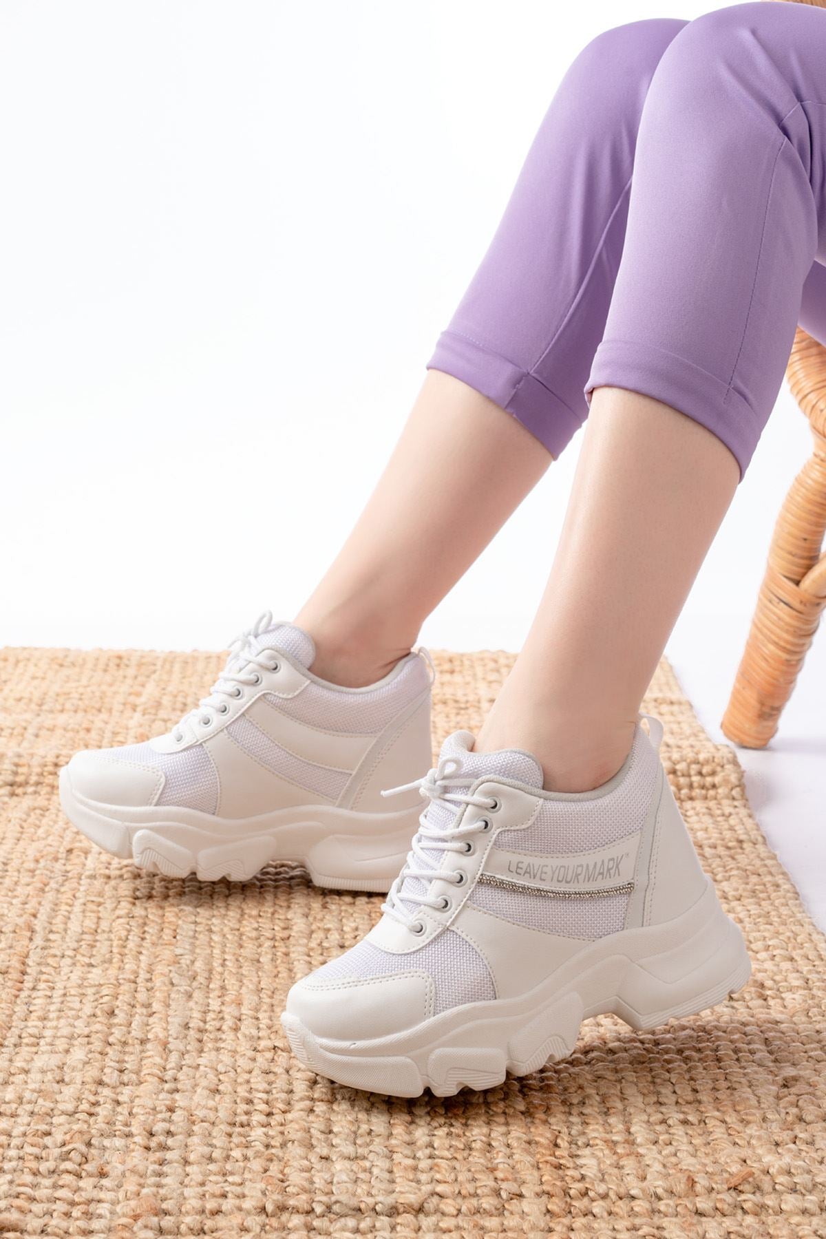 ZRİNF-209 Premium Beyaz Bağcıklı Fileli Taş Aksesuarlı Kadın Sneaker