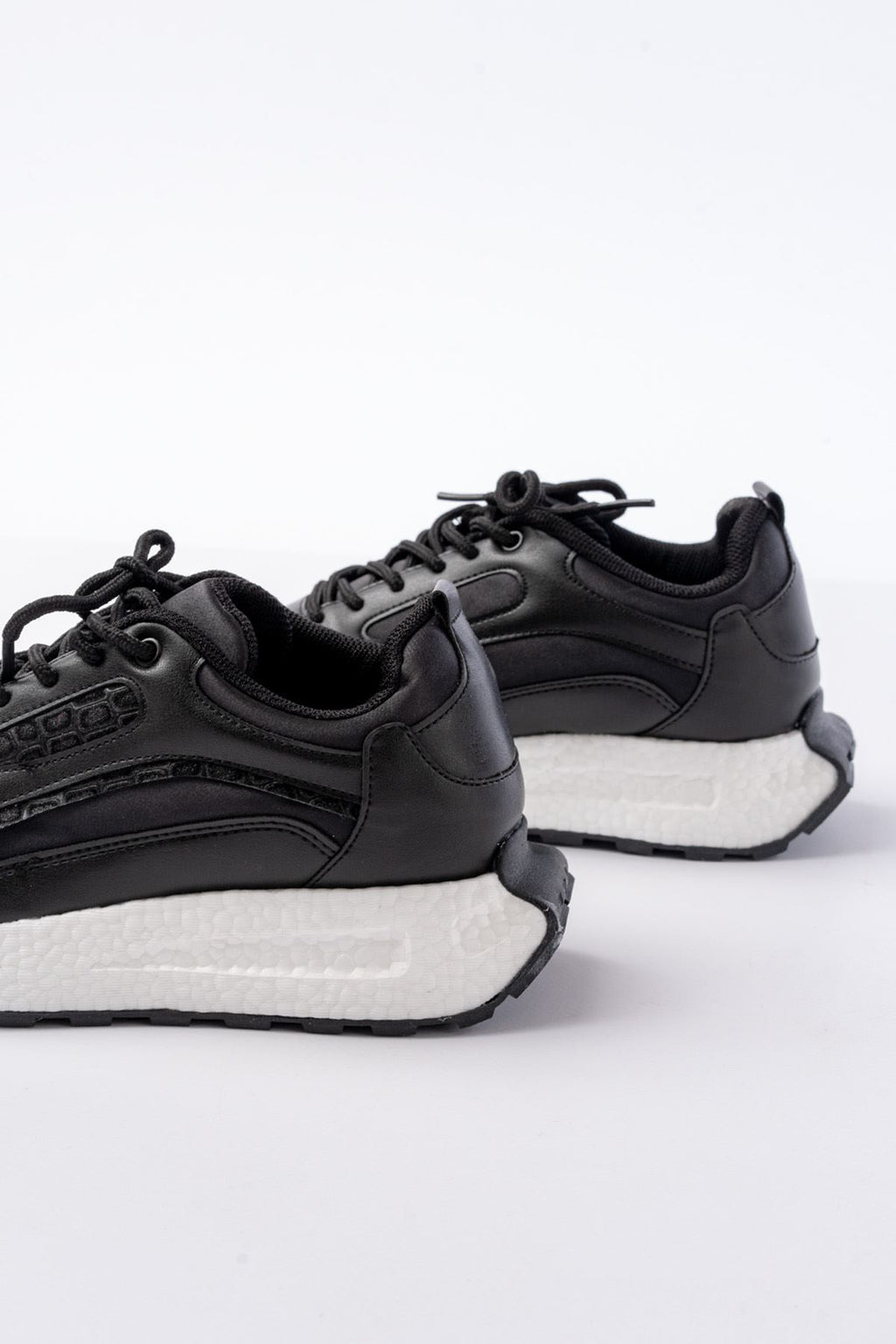 ZRİNF-307 Premium Siyah Bağcıklı Saten Taş Aksesuarlı Kadın Sneaker