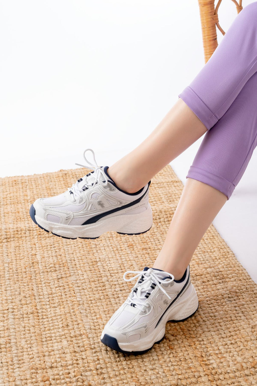 ZRİNF-329 Premium Beyaz Günlük Bağcıklı Kadın Sneaker