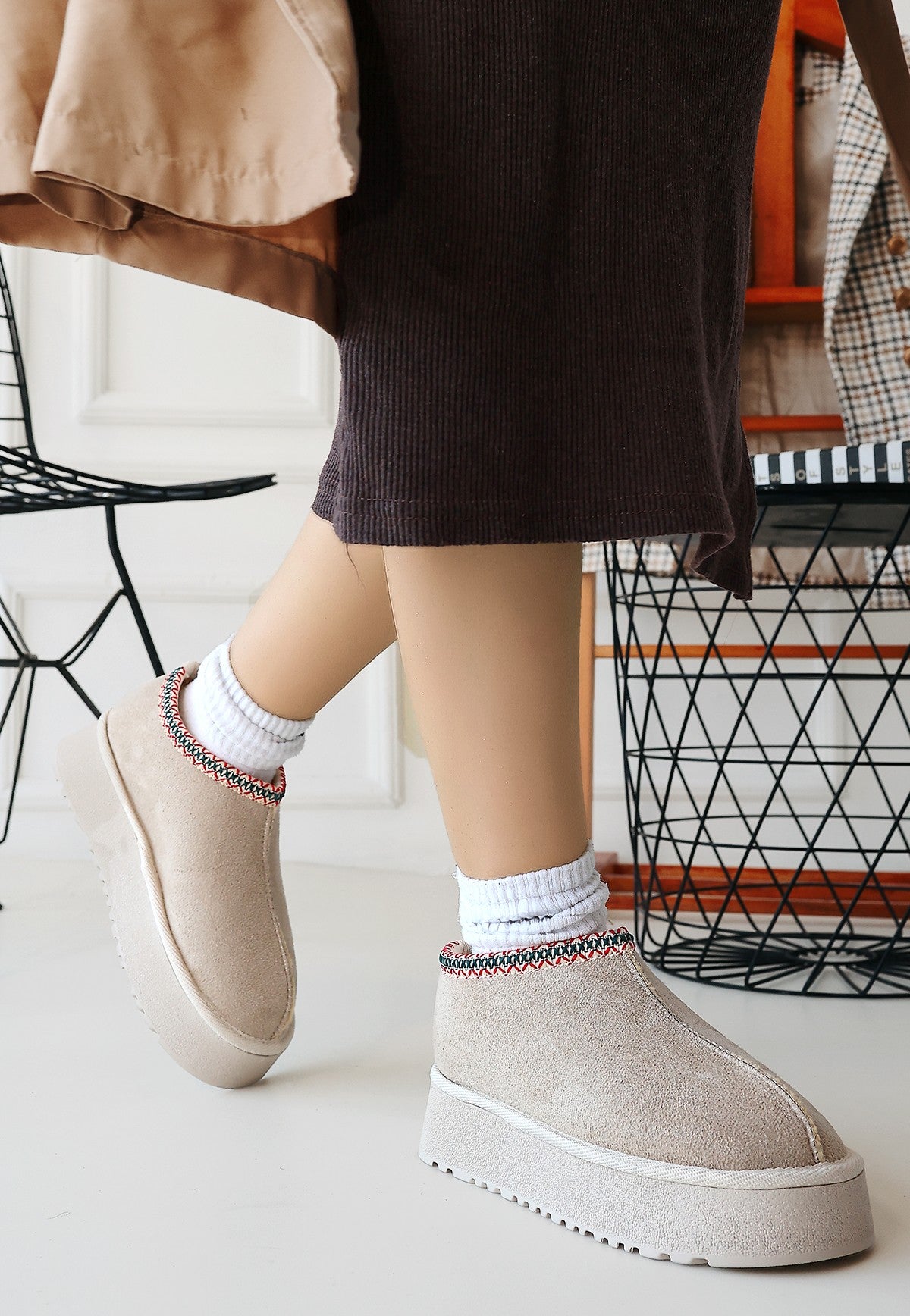 Foyk Beige Suede Ug Style Boots