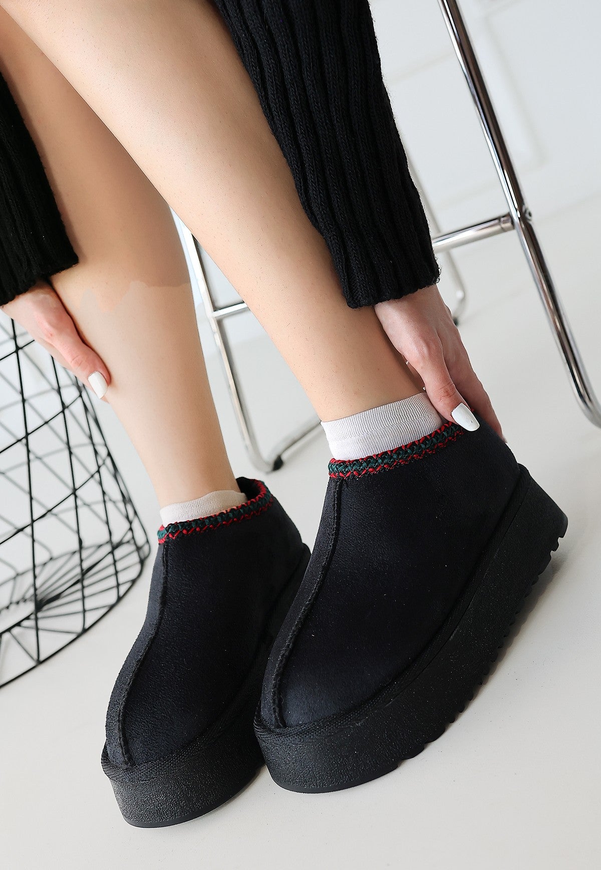 Foyk Black Suede Ug Style Boots