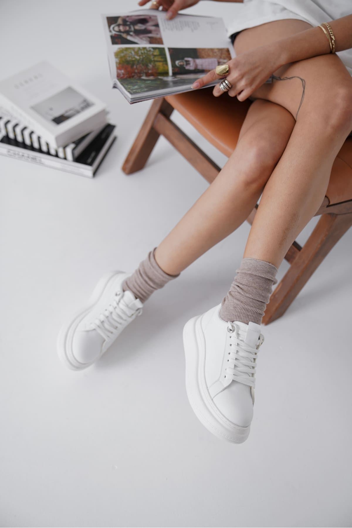 Freya Premium White Women's Sneakers
