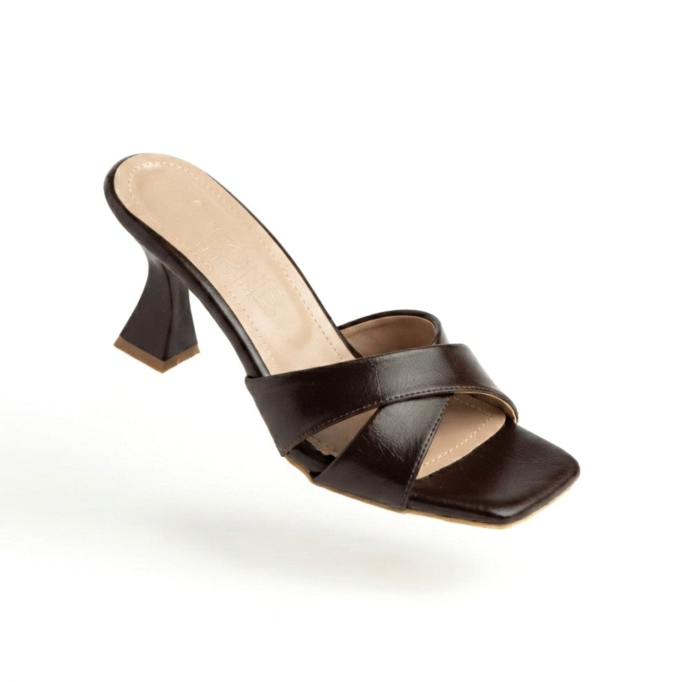 ZRİN-5016 Premium Exclusive Kahve Rugan Çift Bant Kare Topuklu Terlik 9 cm