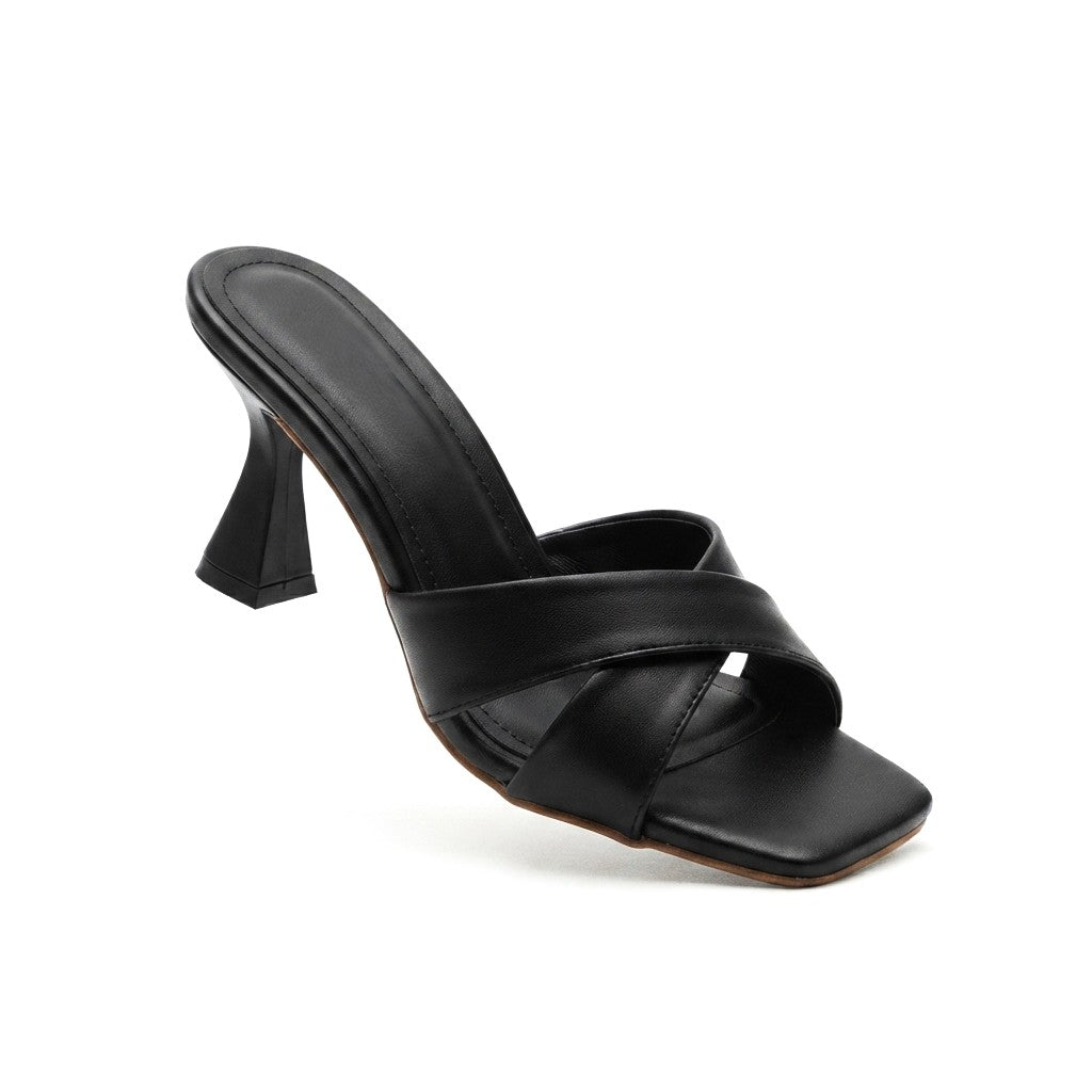 ZRİN-5016 Premium Exclusive Siyah Rugan Çift Bant Kare Topuklu Terlik 9 cm