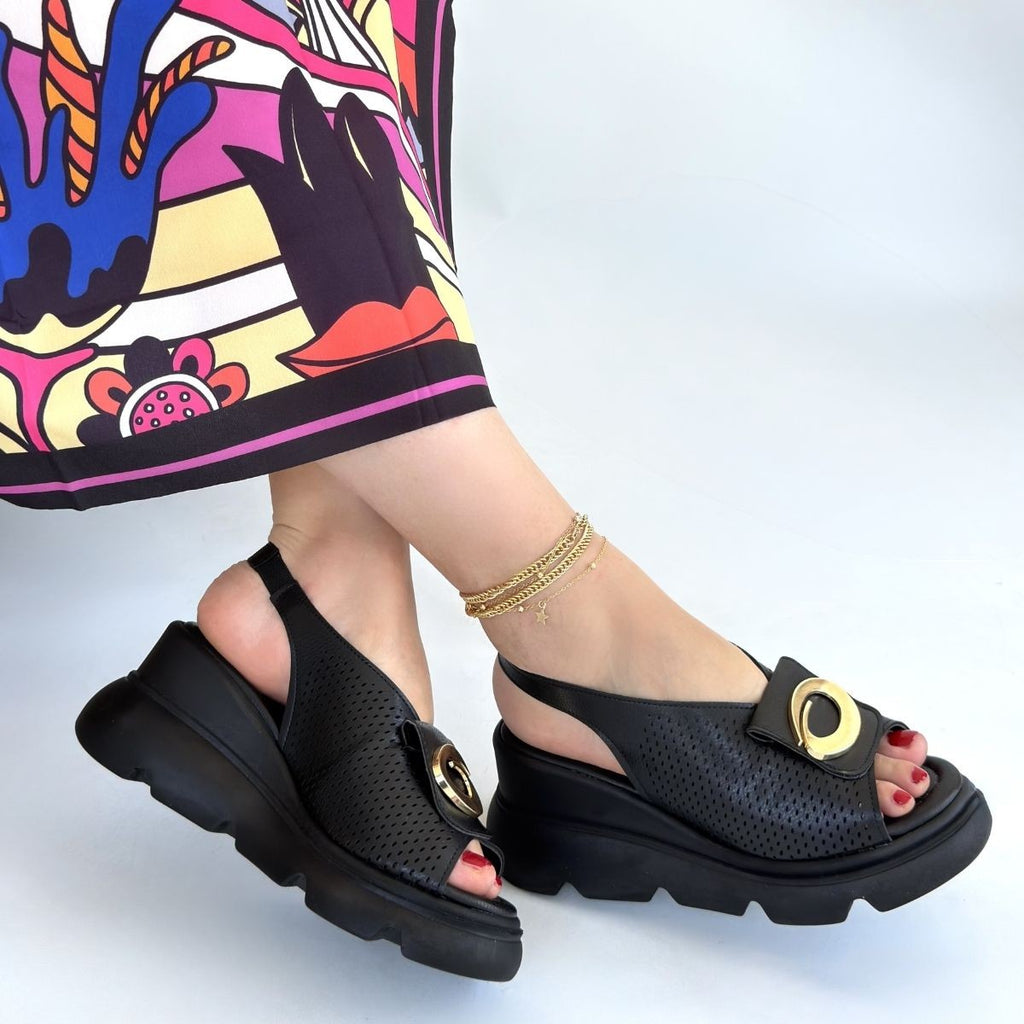 Gwon Exclusive Siyah Dolgu Topuk Sandalet 7 cm