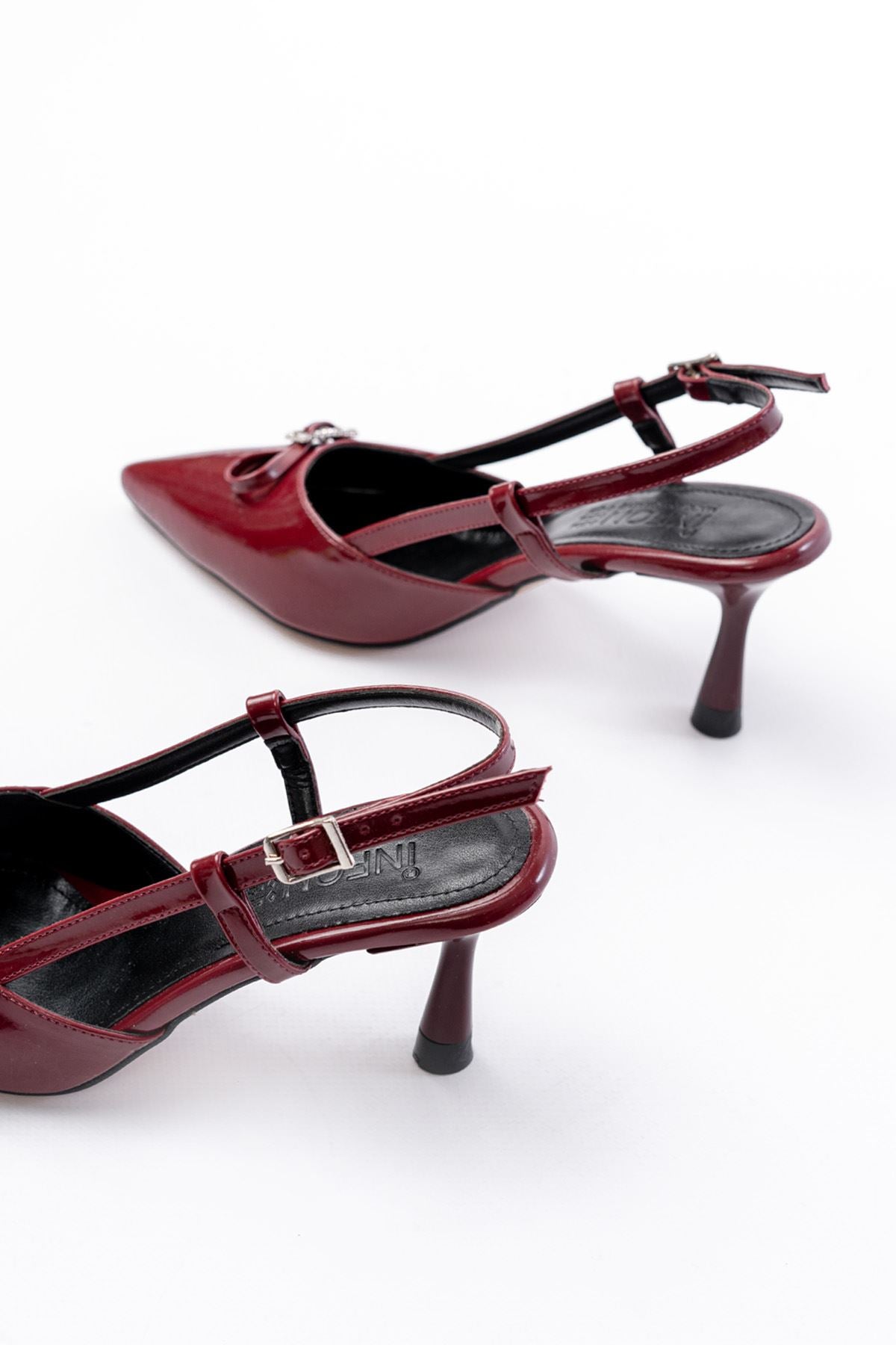 ZRİN-2300 Premium Bordo Rugan Günlük Arkası Açık Fiyonklu Topuklu Ayakkabı 9 cm