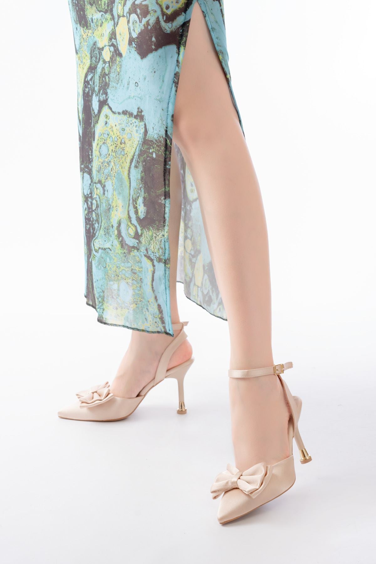 ZRİN-4505 Premium Bej Saten Günlük Arkası Açık Kurdele Detaylı Topuklu Ayakkabı 11 CM