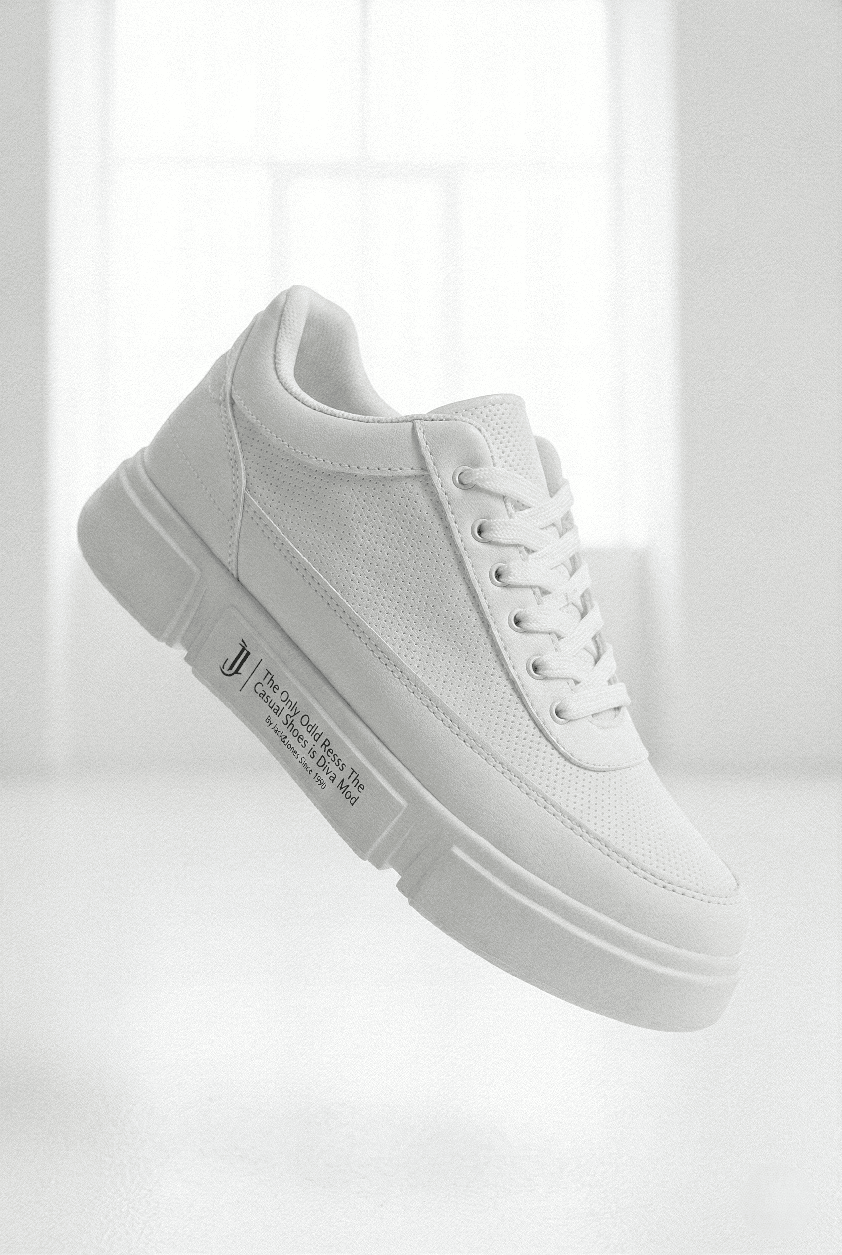 ZR-J-X20 Günlük Rahat Kalın Taban Beyaz Erkek Sneaker