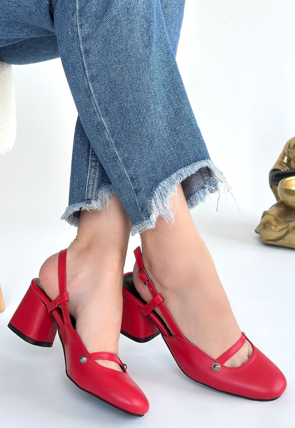 Jecci Red High Heels