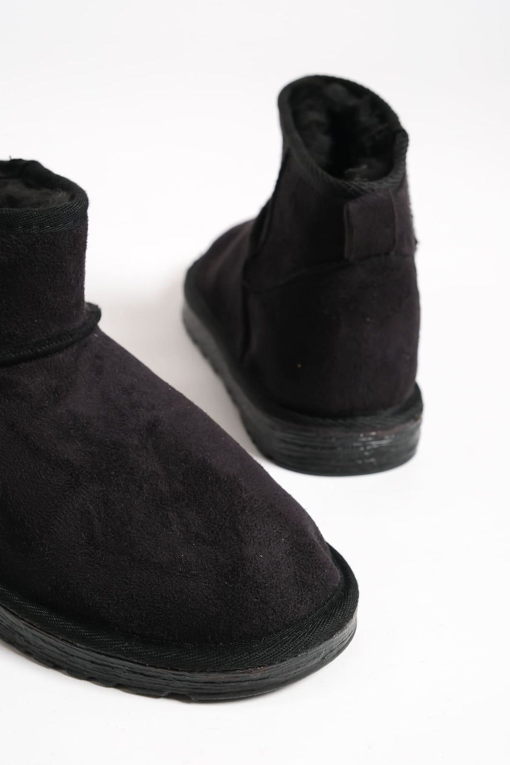 SEOUL Laceless Fur Lined Ug Model Short Suede Women's Boots - Black