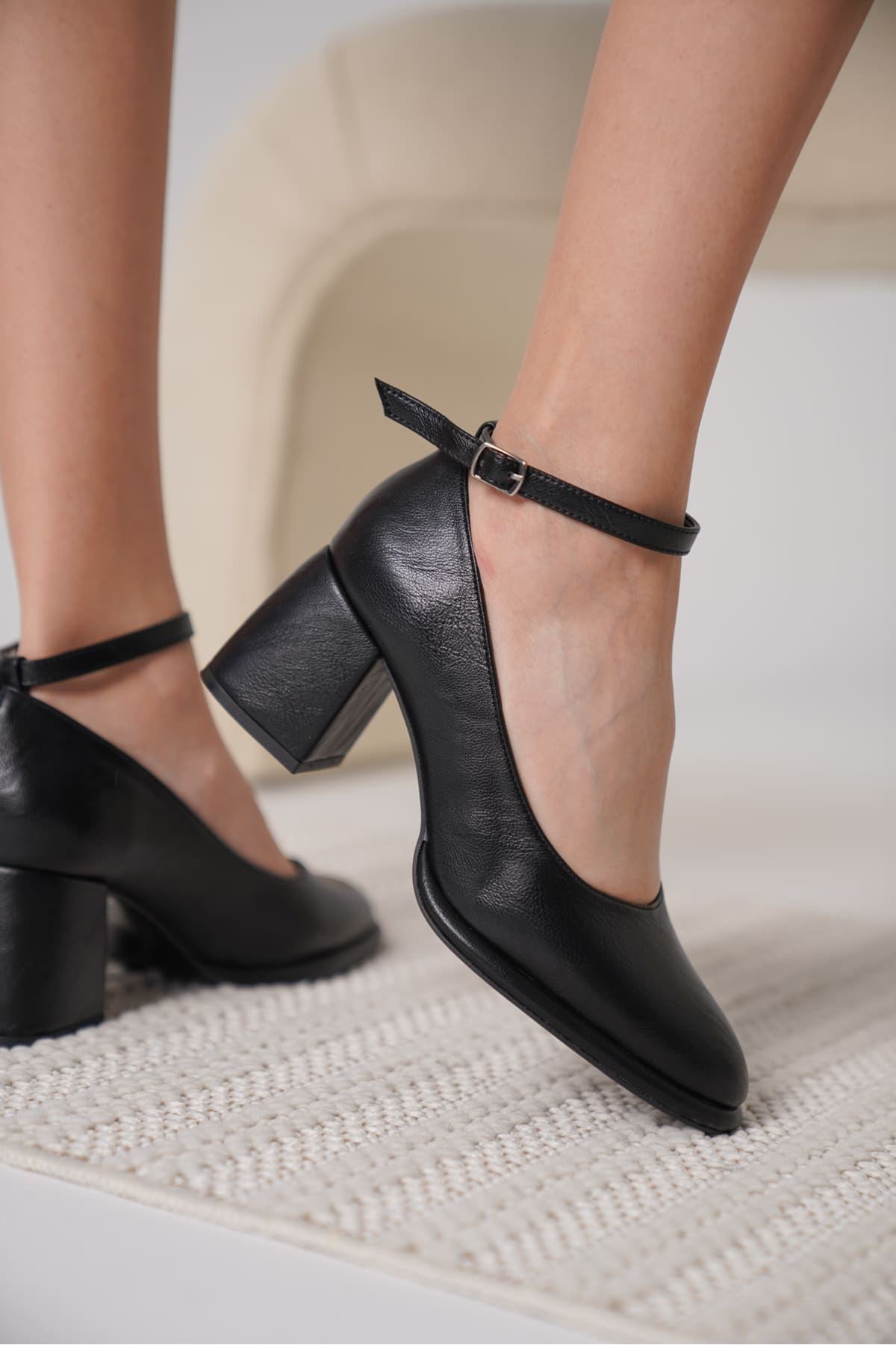 Josephine Premium Mat Siyah Kalın Topuklu Ayakkabı 7 cm