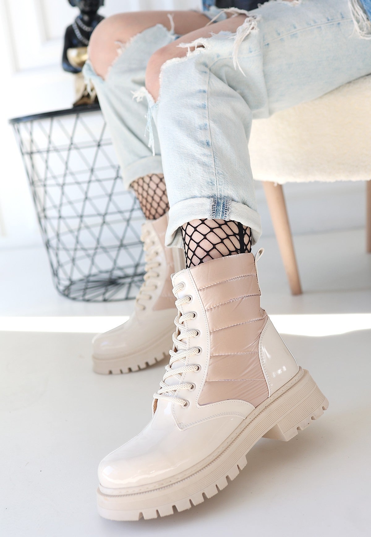 Josse Premium Special Beige Patent Leather Lace-Up Boots