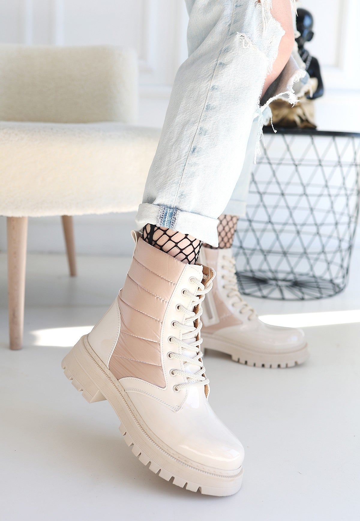 Josse Premium Special Beige Patent Leather Lace-Up Boots