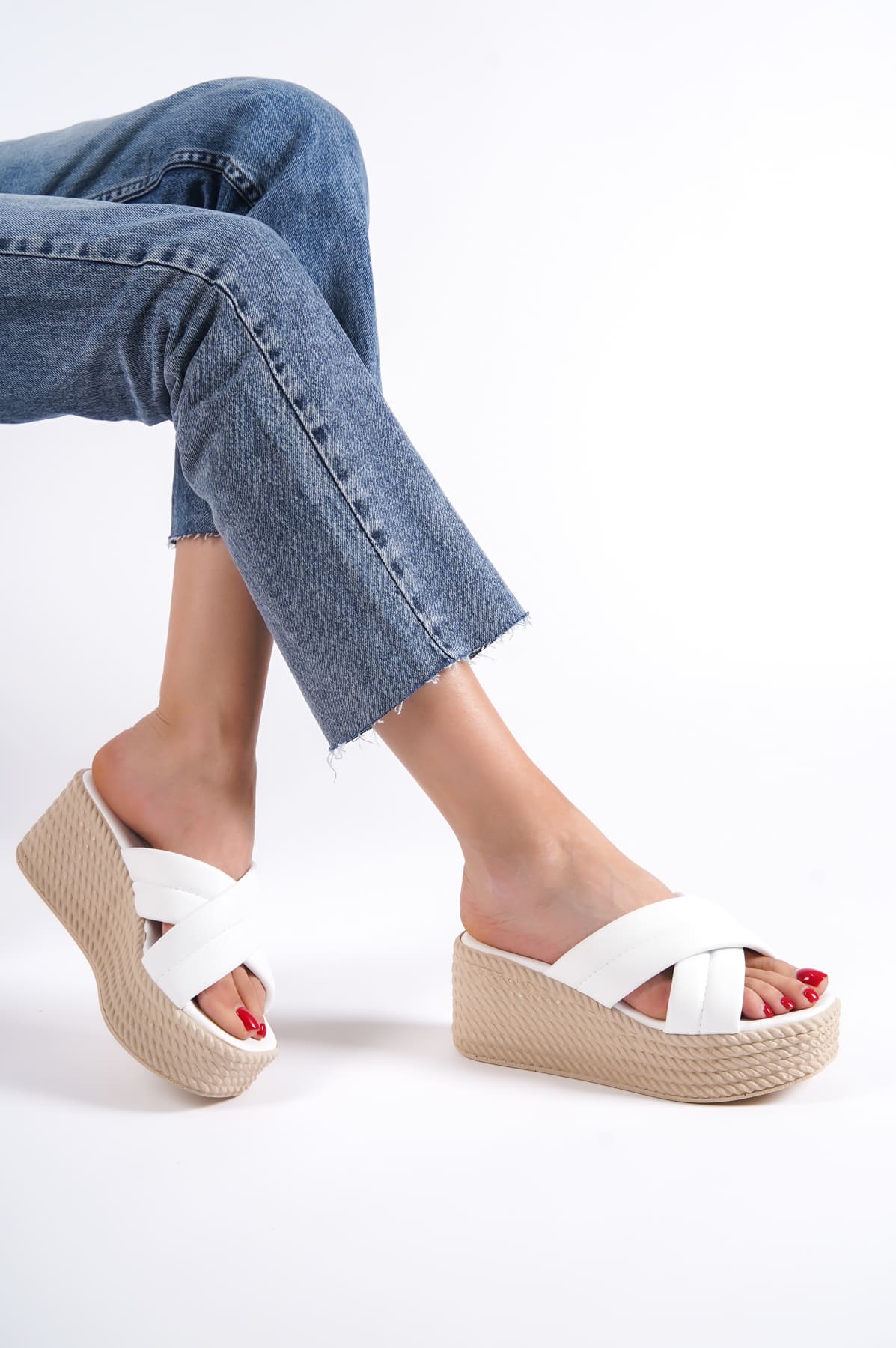 JOYMIXE Wedge Heeled Orthopedic Straw Women's Slippers - White