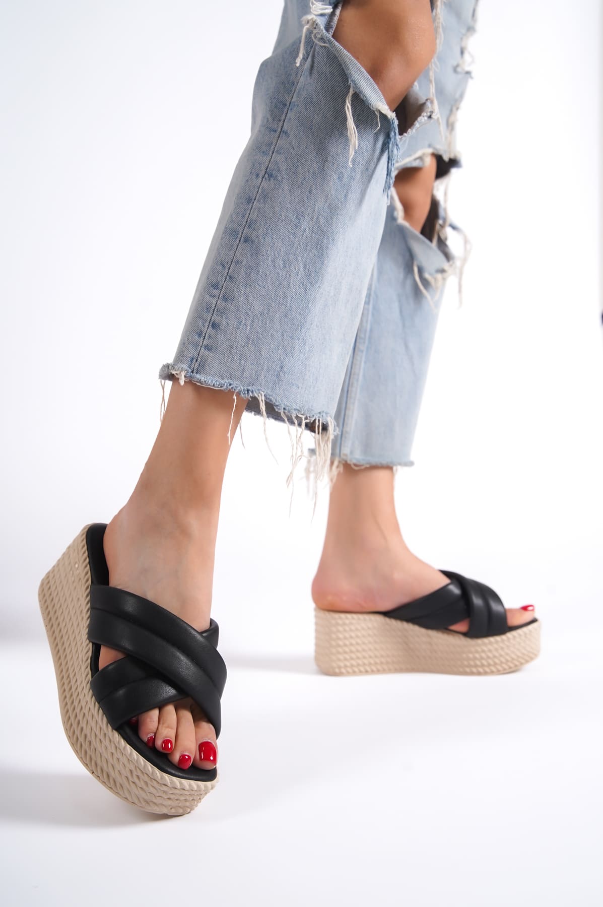 JOYMIXE Wedge Heeled Orthopedic Straw Women's Slippers - Black