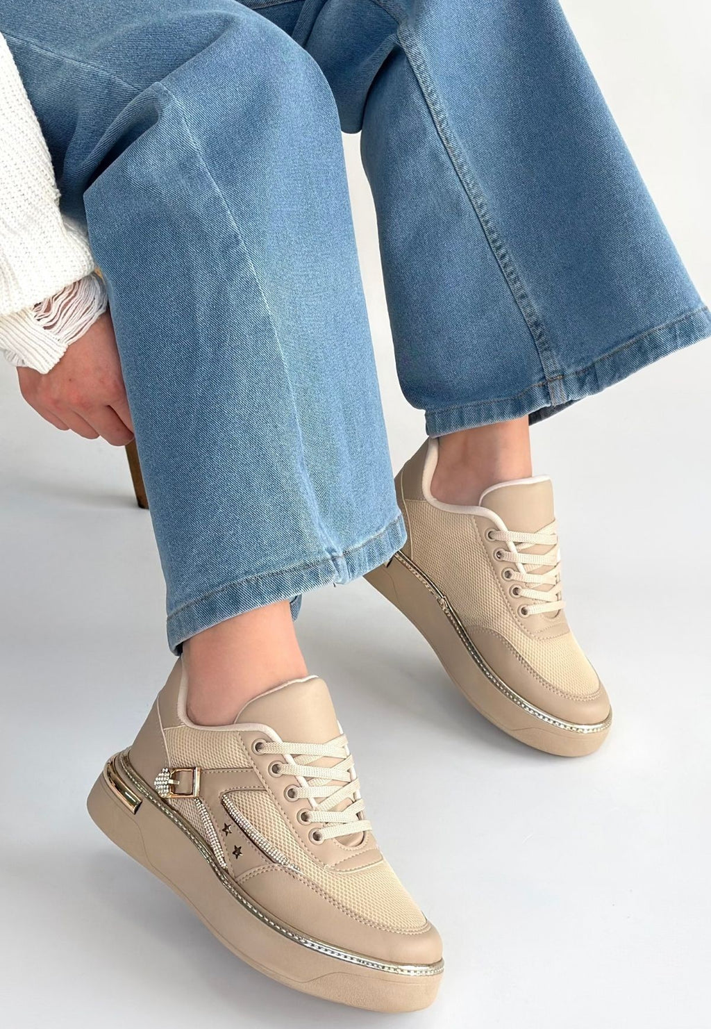 ZRNE-003 Premium Bej Bağcıklı File Detaylı Kadın Sneaker
