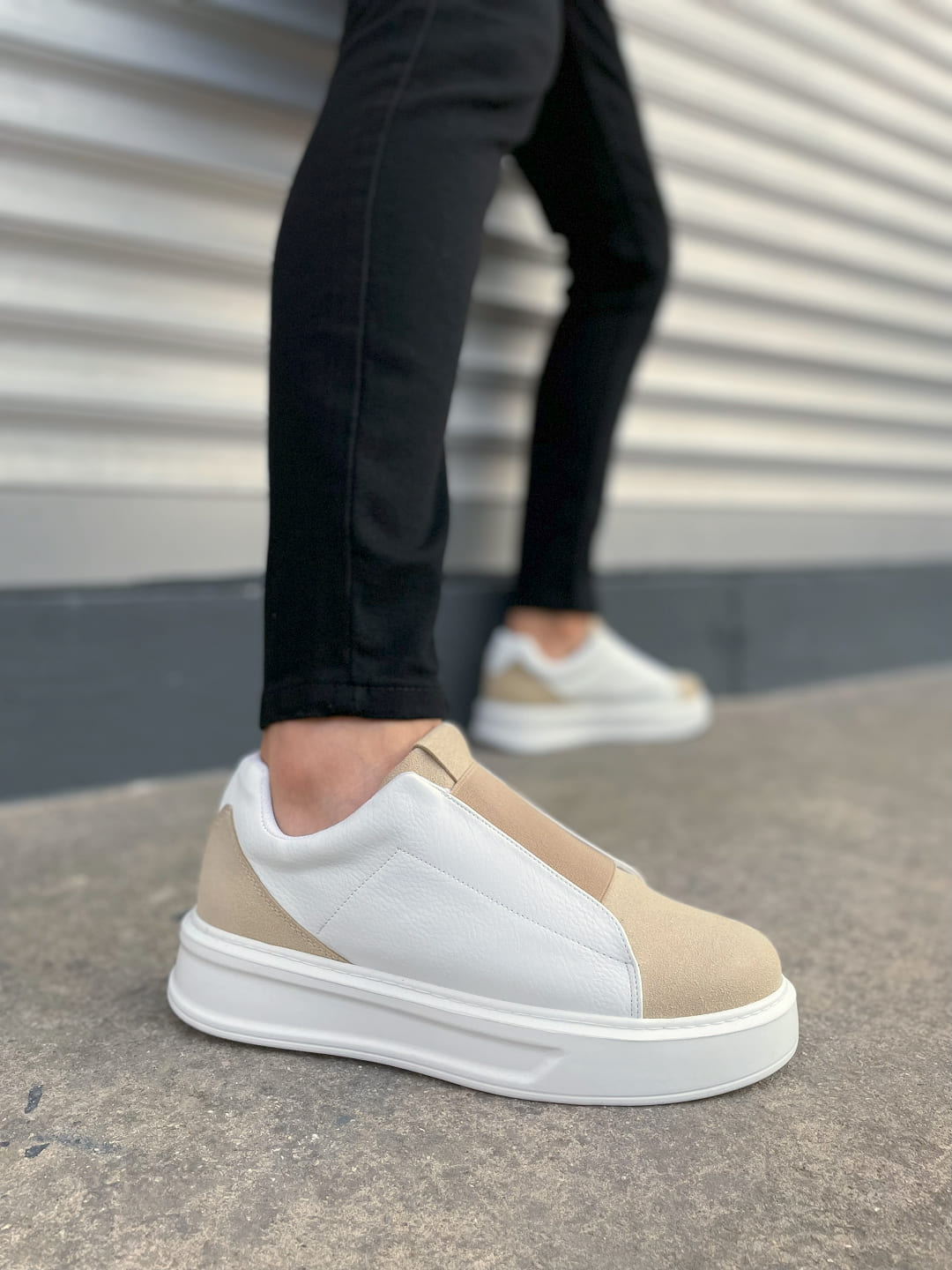 JY007 Alba Lastikli Günlük Erkek Sneaker - Bej Beyaz