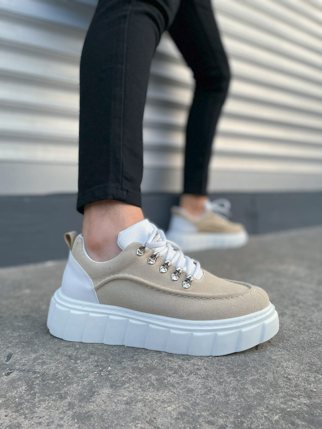 JY010 Premium Cloud Thick Sole Men's Sneaker - Cream Suede