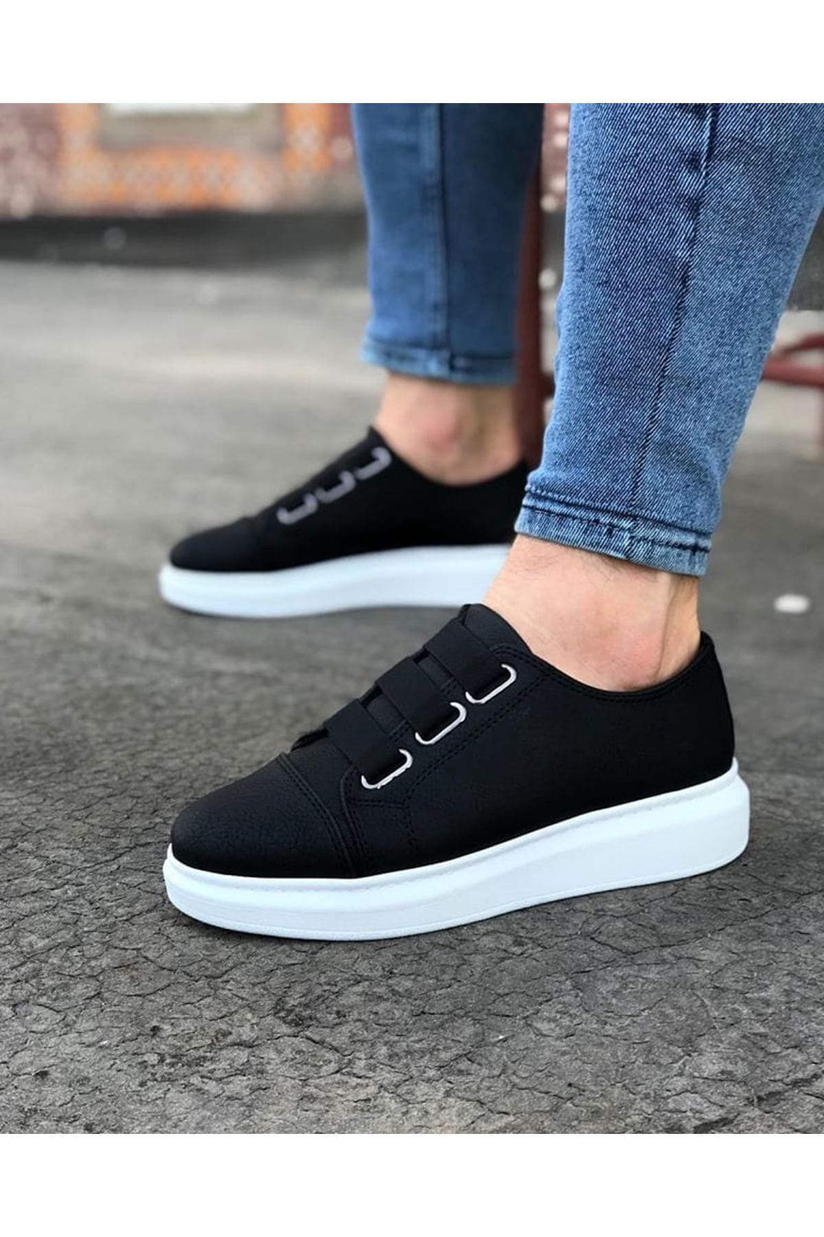 ZRJ026 Premium Erkek Günlük Lastikli Sneaker - Siyah Beyaz