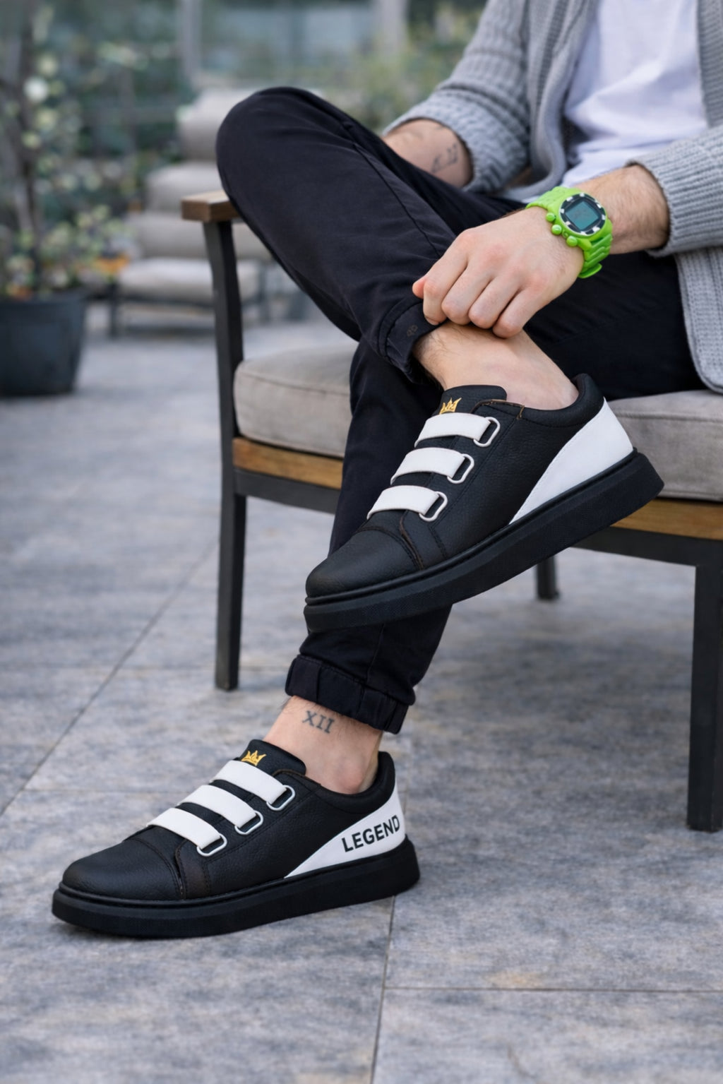 ZRJ029 Bağcıksız 3 Bantlı Lastikli Legend Erkek Günlük Sneaker - Siyah/Beyaz
