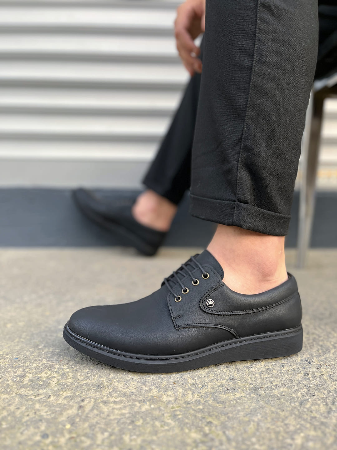 JY0610 Clasico Bağcıklı Cilt Erkek Günlük Klasik Ayakkabı - Mat Siyah