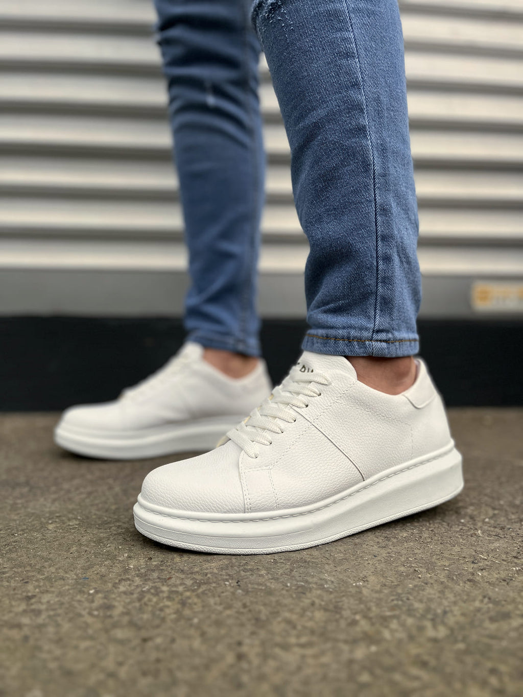 JY151 Boost Bağcıklı Erkek Günlük Sneaker Ayakkabı - Beyaz