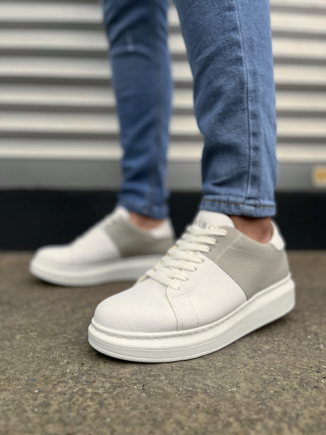 JY151 Boost Bağcıklı Erkek Günlük Sneaker Ayakkabı - Süet Beyaz Gri