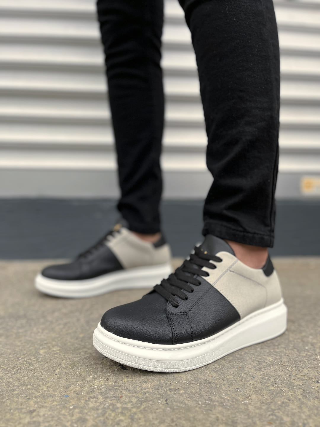 JY151 Boost Lace-Up Men's Casual Sneakers - Suede Black Gray