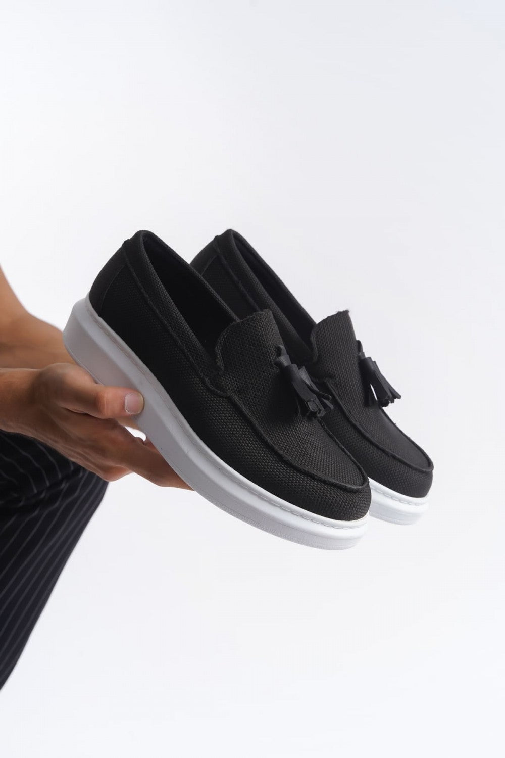 JY154 Blaze Laceless Tasseled Men's Casual Classic Shoes - Linen Black White