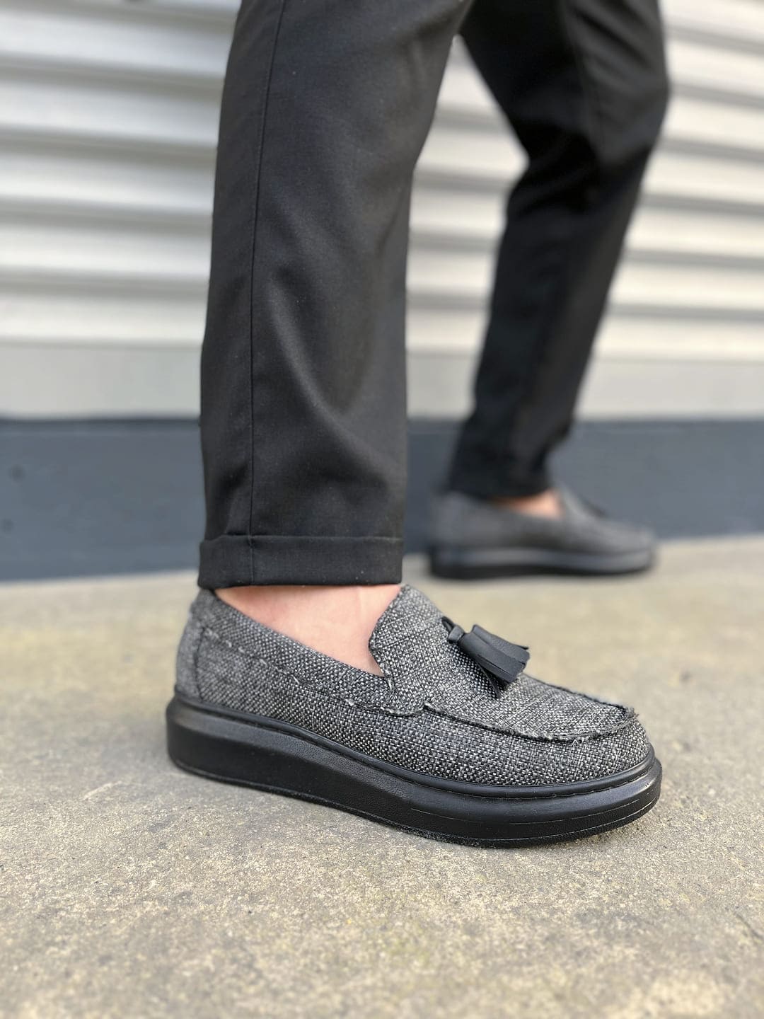 JY154 Blaze Laceless Tasseled Men's Casual Classic Shoes - Linen Gray
