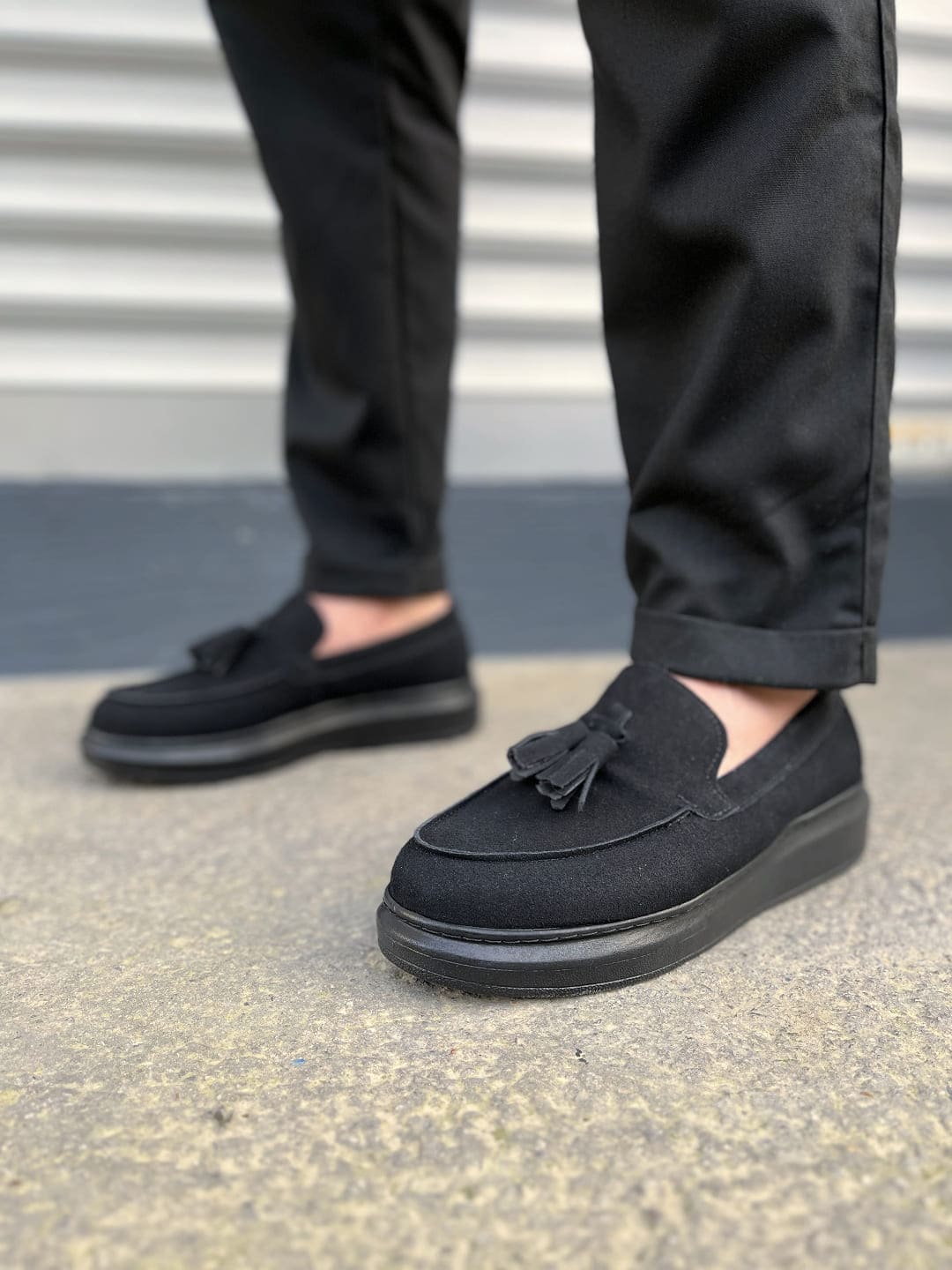 JY154 Blaze Laceless Tasseled Men's Casual Classic Shoes - Suede Black