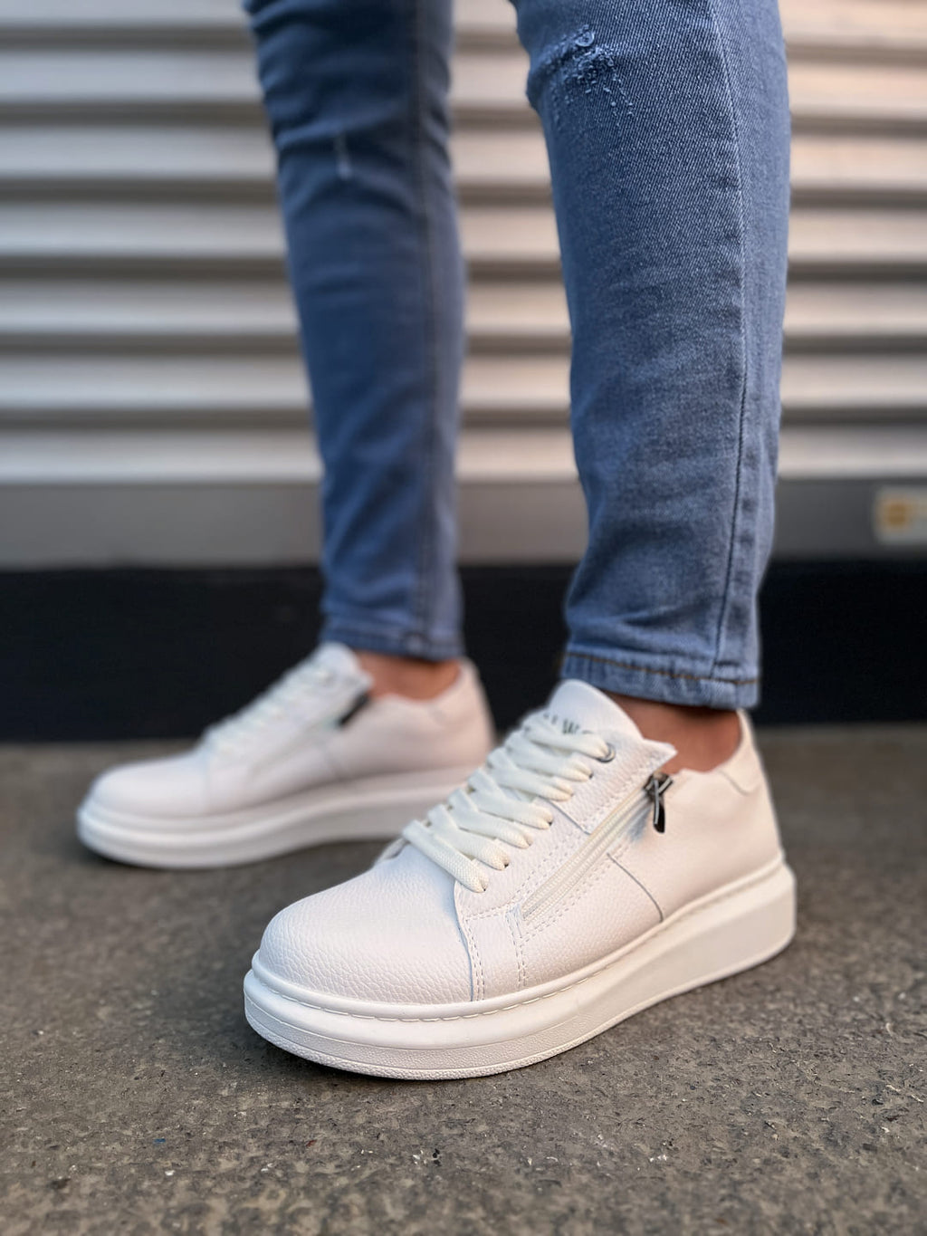 JY155 Warrior Lace-up and Zippered Men's Casual Sneakers - White
