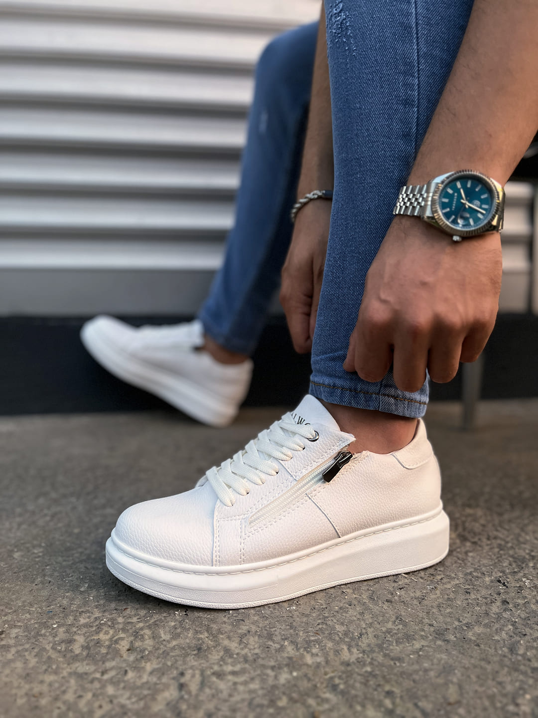 JY155 Warrior Lace-up and Zippered Men's Casual Sneakers - White