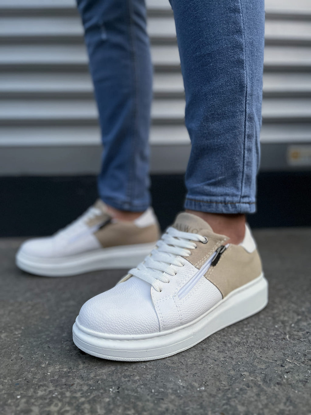 JY155 Warrior Lace-up and Zippered Men's Casual Sneakers - Suede White Cream