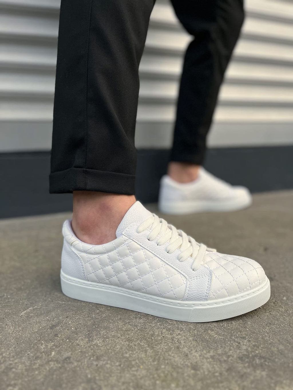 JY166 Prestige Bağcıklı Kapitone Desenli Erkek Günlük Sneaker - Beyaz