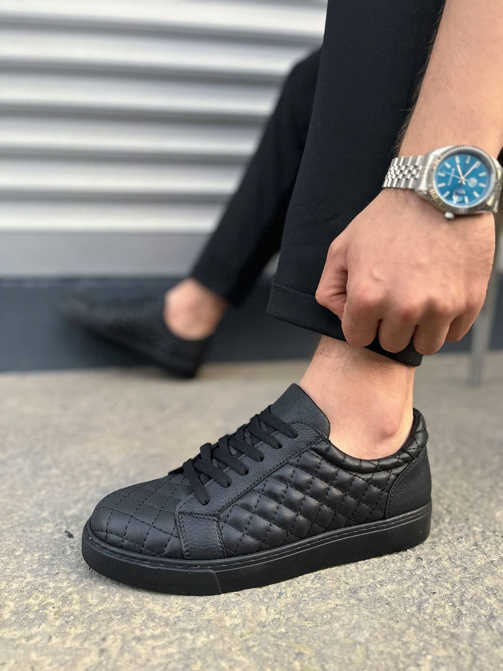 JY166 Prestige Lace-Up Quilted Patterned Men's Casual Sneaker - Black