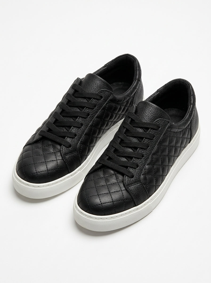 ZRJ166 Premium Kapitone Desenli Erkek Sneaker - Siyah Beyaz