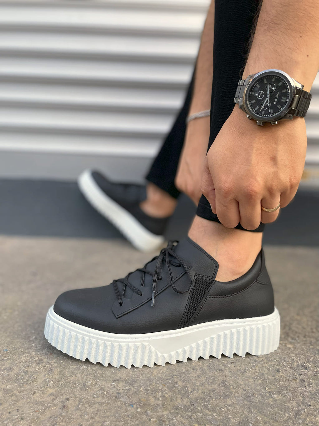 JY502 Bold Bağcıklı Erkek Sneaker - Siyah Beyaz