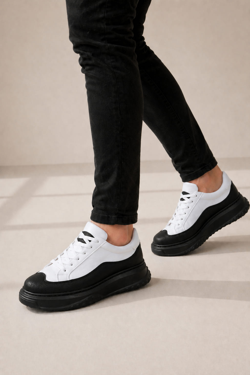 ZRJ507 Premium Comfort Bağcıklı Erkek Günlük Sneaker Beyaz Siyah